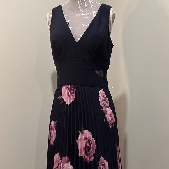 😊 - Picture 1 of 6